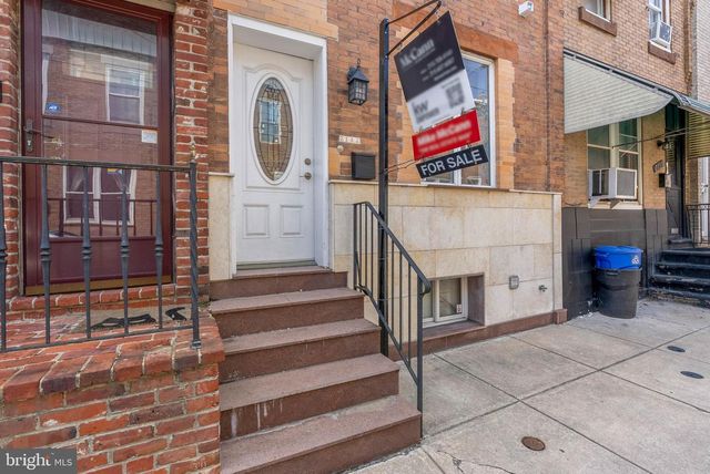 2132 S CHADWICK ST, Philadelphia, PA 19145