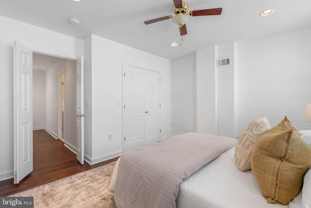 2132 S CHADWICK ST, Philadelphia, PA 19145