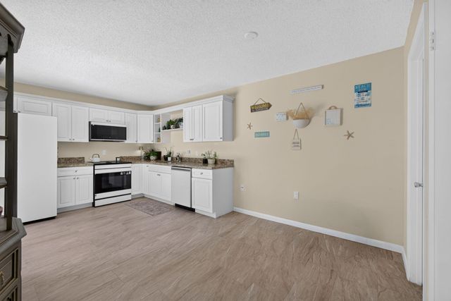5107 51ST Way, West Palm Beach, FL 33409
