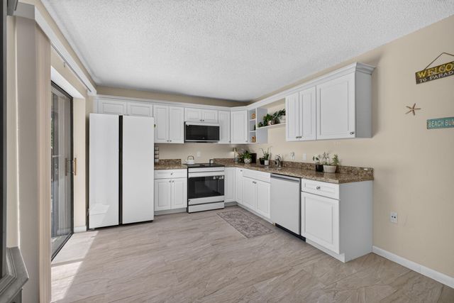 5107 51ST Way, West Palm Beach, FL 33409