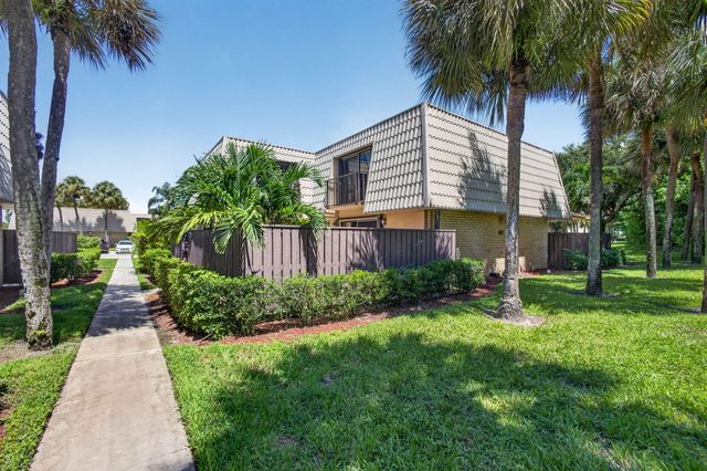 5107 51ST Way, West Palm Beach, FL 33409