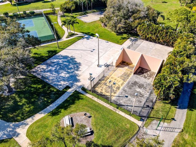 5107 51ST Way, West Palm Beach, FL 33409