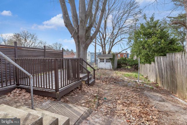 17 E WAVERLY RD, Wyncote, PA 19095