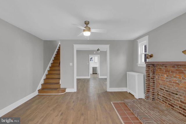 17 E WAVERLY RD, Wyncote, PA 19095