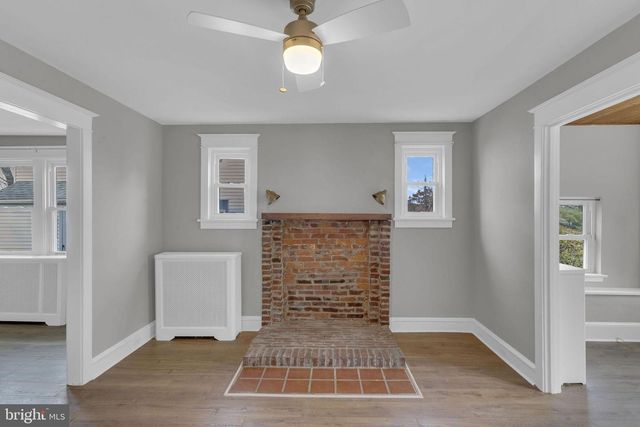 17 E WAVERLY RD, Wyncote, PA 19095