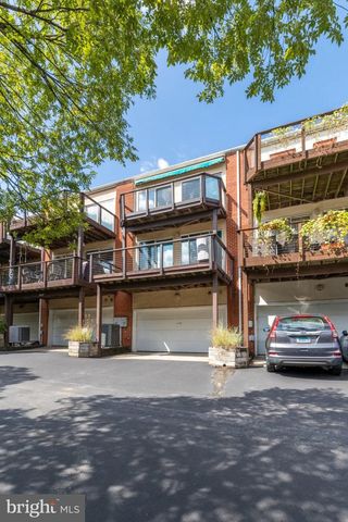 1025 COVINGTON ST, Baltimore, MD 21230