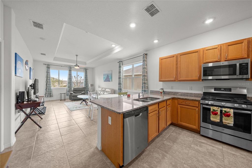 Image 13 of property listing at 7737 SW 86TH LOOP, Ocala, FL 34476