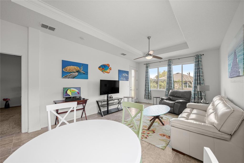 Image 6 of property listing at 7737 SW 86TH LOOP, Ocala, FL 34476