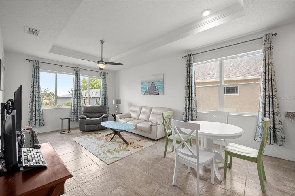 Image 9 of property listing at 7737 SW 86TH LOOP, Ocala, FL 34476