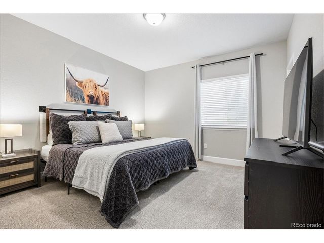 8886 River Peak Cir, Littleton, CO 80125