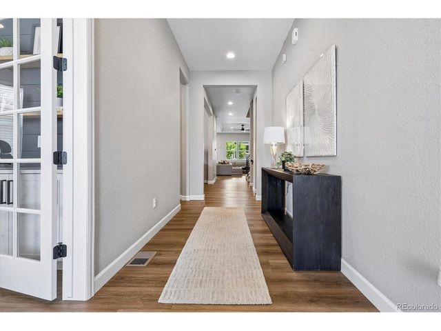 8886 River Peak Cir, Littleton, CO 80125