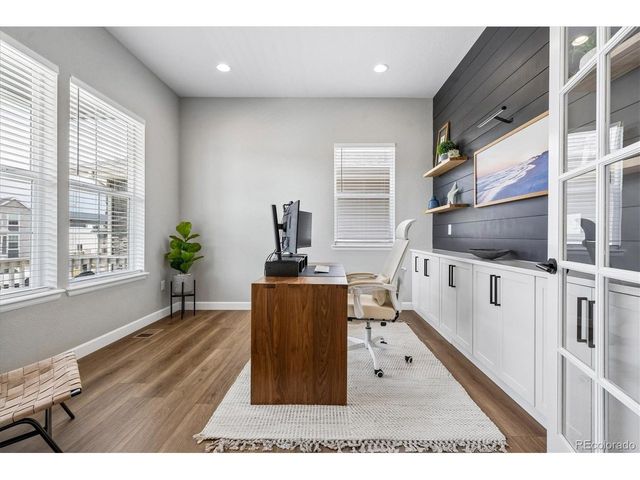 8886 River Peak Cir, Littleton, CO 80125