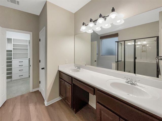 12105 Pepperidge DR, Austin, TX 78739