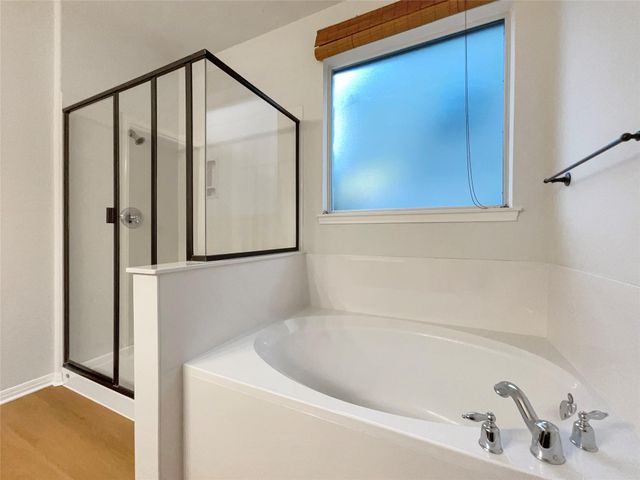 12105 Pepperidge DR, Austin, TX 78739