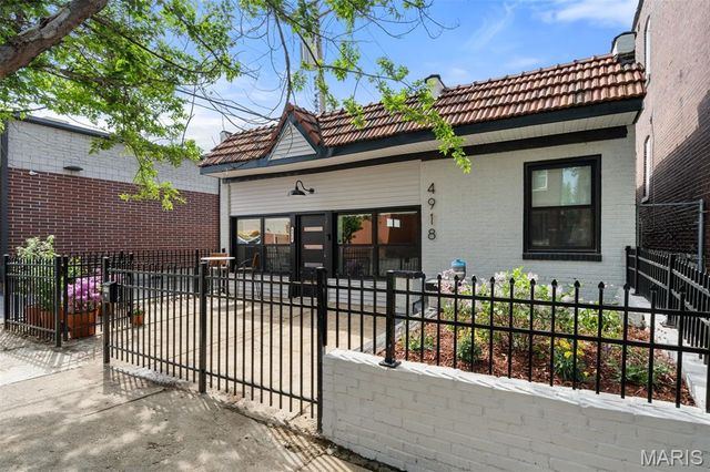 4918 Wise Avenue, St Louis, MO 63110