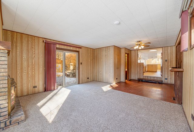 20836 N Catalpa Street, Deerfield, IL 60015