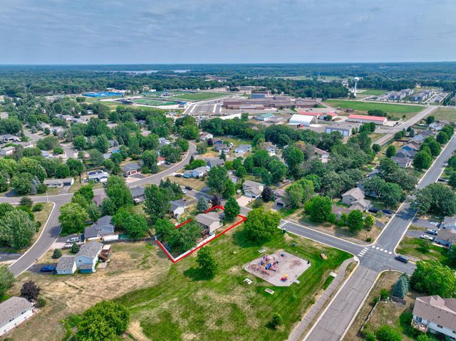 25714 9th Street W, Zimmerman, MN 55398