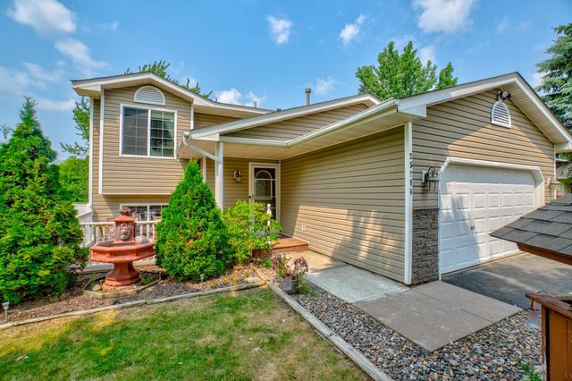 25714 9th Street W, Zimmerman, MN 55398
