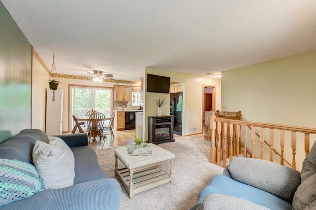 25714 9th Street W, Zimmerman, MN 55398