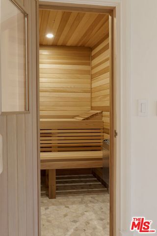 3298 Hutton Drive, Beverly Hills, CA 90210