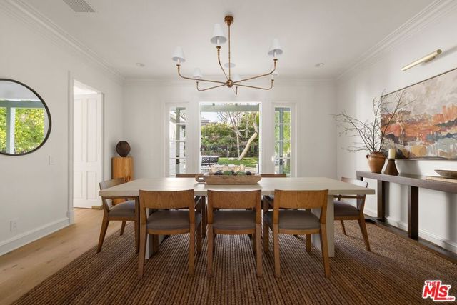 3298 Hutton Drive, Beverly Hills, CA 90210