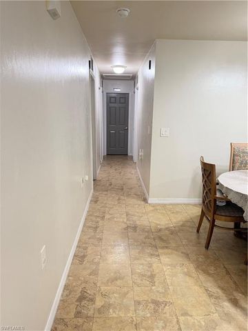 5011 Moon LN, Labelle, FL 33935