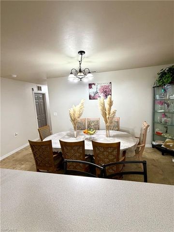 5011 Moon LN, Labelle, FL 33935