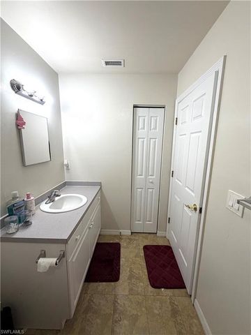 5011 Moon LN, Labelle, FL 33935