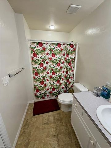 5011 Moon LN, Labelle, FL 33935