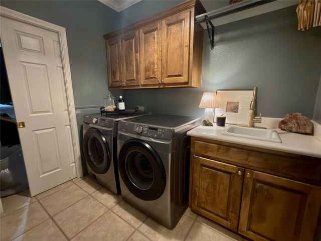 1109 Robbins Road, Athens, TX 75751