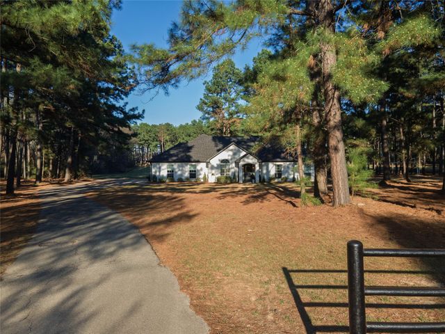 1109 Robbins Road, Athens, TX 75751