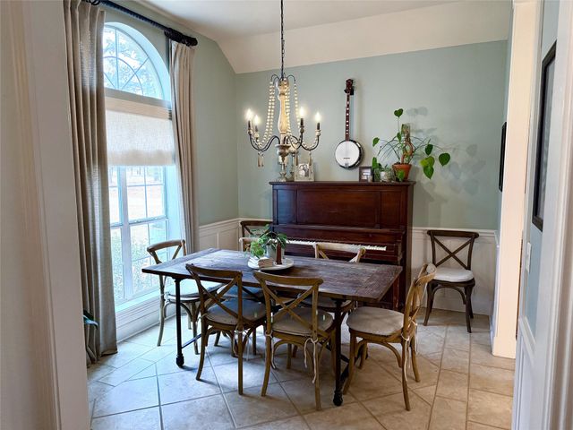 1109 Robbins Road, Athens, TX 75751