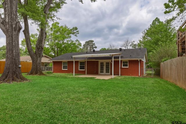 3122 Faith Ln, Tyler, TX 75701