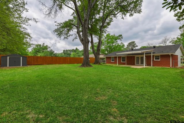 3122 Faith Ln, Tyler, TX 75701