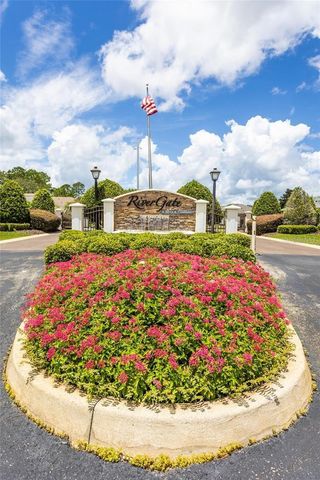 8 RIVERGATE LANE, Palm Coast, FL 32164