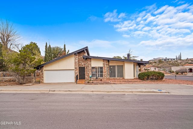 8201 BIG BEND Drive, El Paso, TX 79904