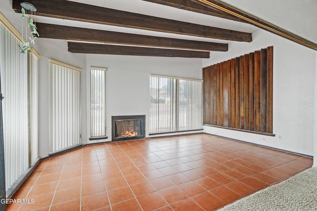 8201 BIG BEND Drive, El Paso, TX 79904