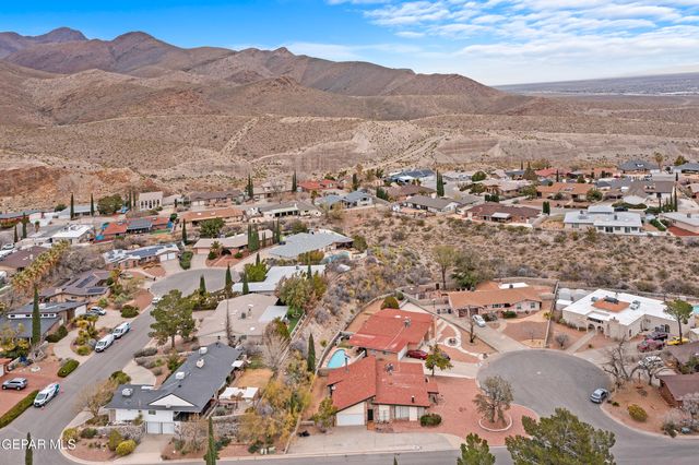 8201 BIG BEND Drive, El Paso, TX 79904