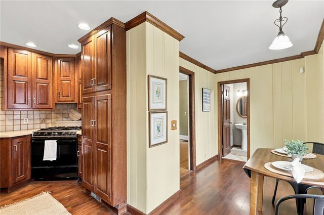 35 Vick Park A, Rochester, NY 14607