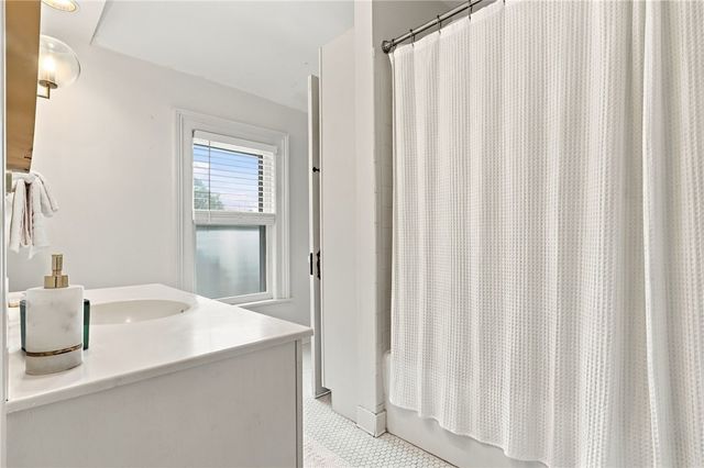 35 Vick Park A, Rochester, NY 14607