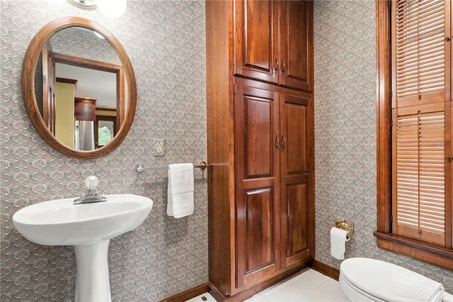35 Vick Park A, Rochester, NY 14607