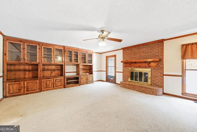 206 Ridge Circle, Dublin, GA 31021