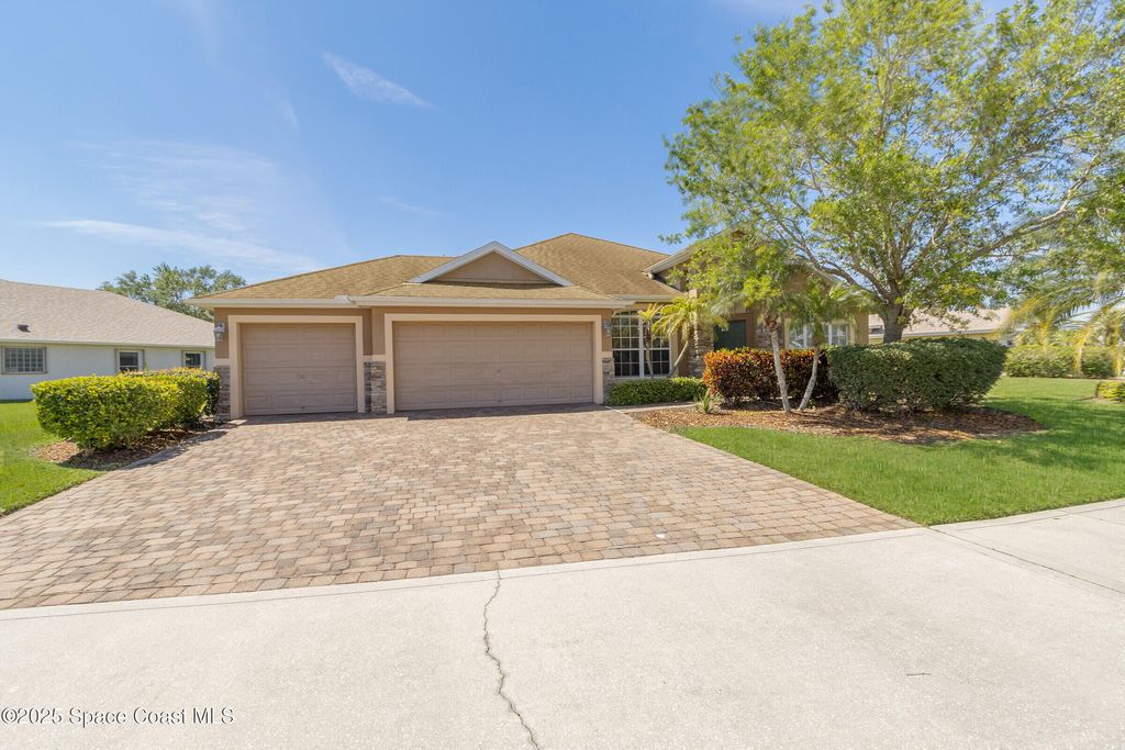 2842 Galindo Circle, Melbourne, FL 32940