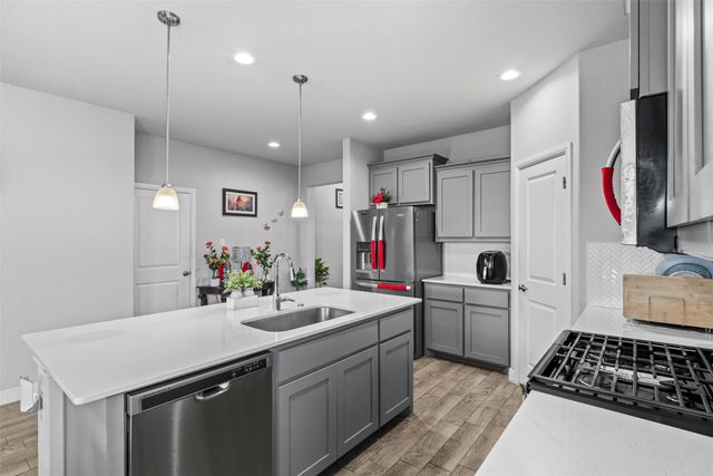 513 Frenchpark Drive, Fort Worth, TX 76052