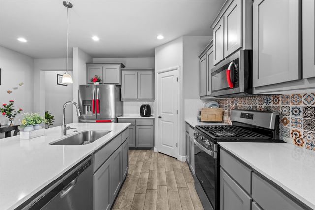 513 Frenchpark Drive, Fort Worth, TX 76052