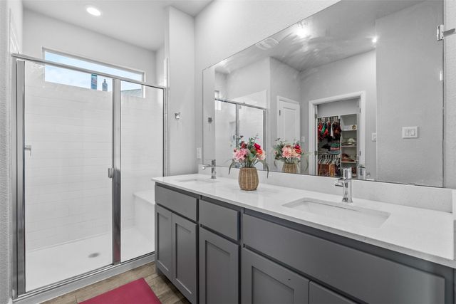 513 Frenchpark Drive, Fort Worth, TX 76052
