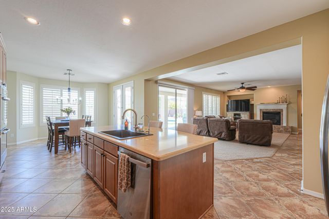 2514 E GRAND CANYON Drive, Chandler, AZ 85249