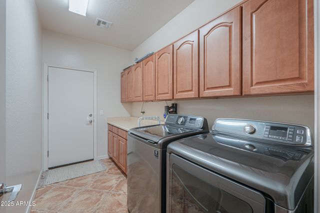 2514 E GRAND CANYON Drive, Chandler, AZ 85249