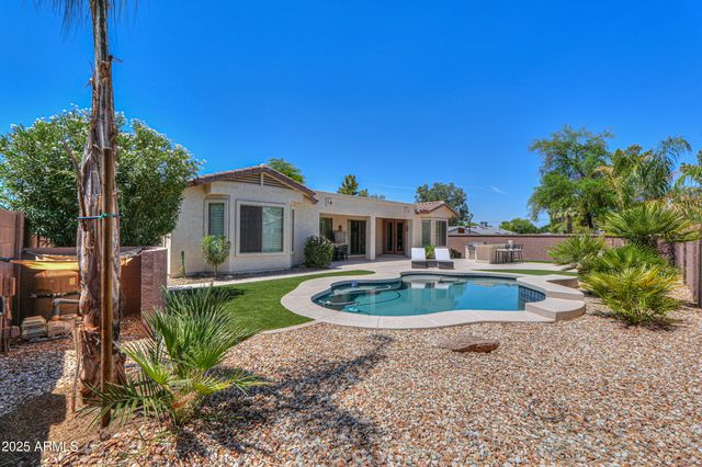 2514 E GRAND CANYON Drive, Chandler, AZ 85249