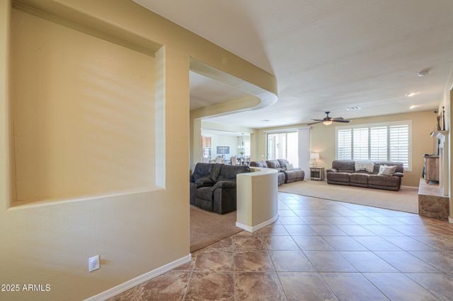 2514 E GRAND CANYON Drive, Chandler, AZ 85249